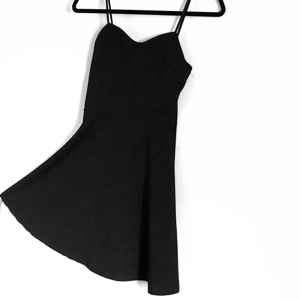 Back mini dress size M